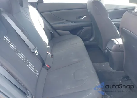 2022 Hyundai Elantra Hybrid Blue z USA, uszkodzony, nr VIN KMHLM4AJ0NU029073